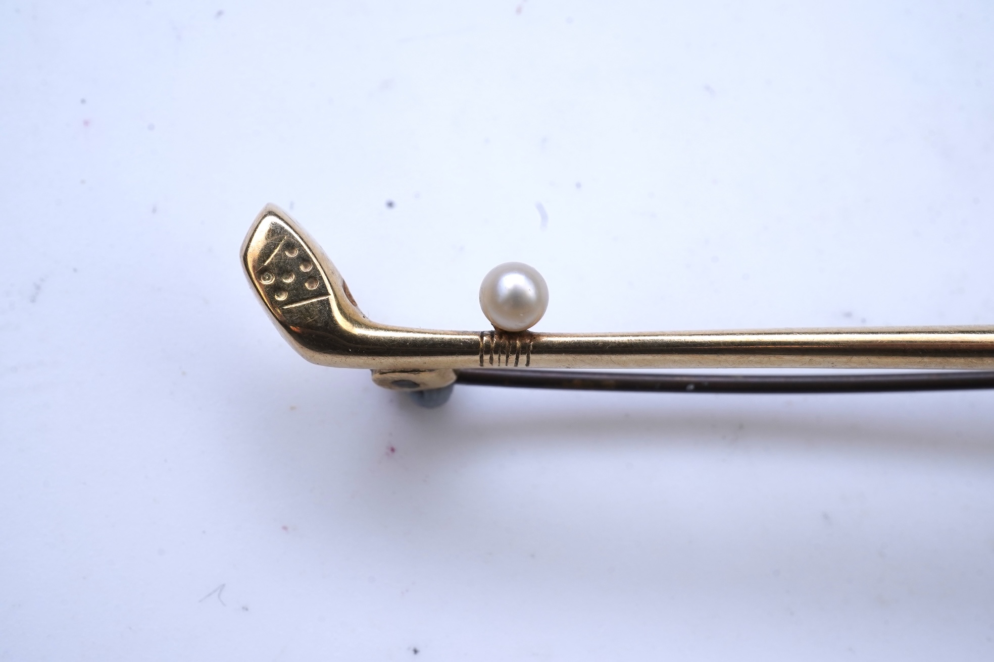 A gold and pearl novelty brooch, early 20th century